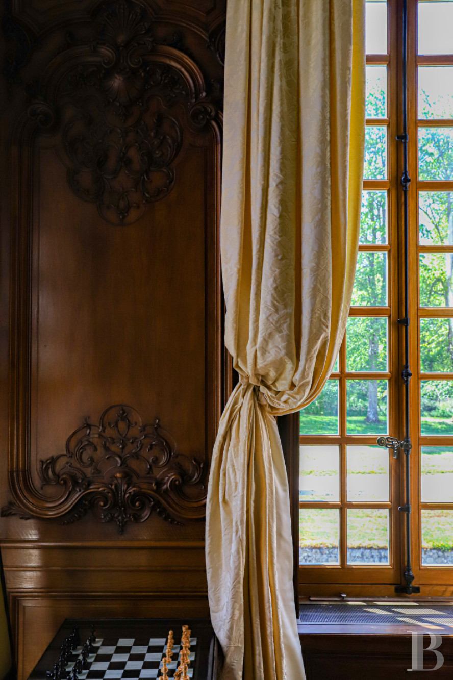 A 17th century family chateau in Seine-et-Marne, between Fontainebleau and Nemours - photo  n°12